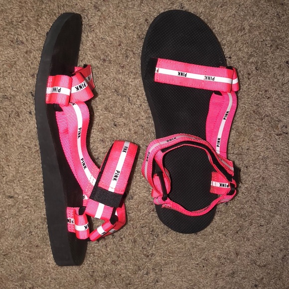 Sandals - Picture 2 of 4